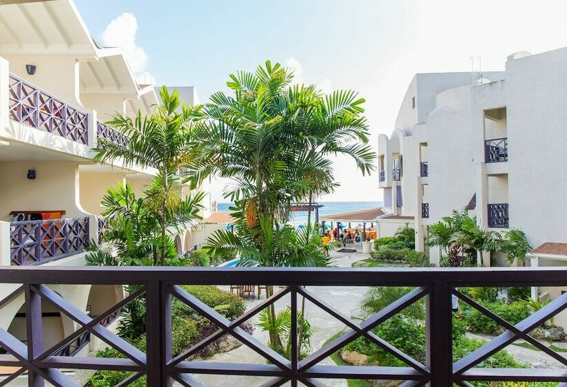 سوییت خانوادگی, Infinity On The Beach