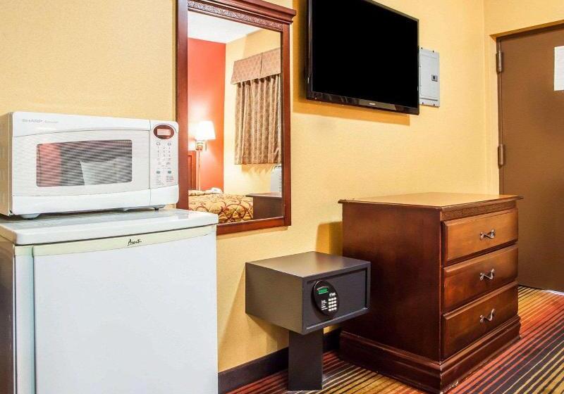 Стандартный Номер Кровать Кинг, Rodeway Inn