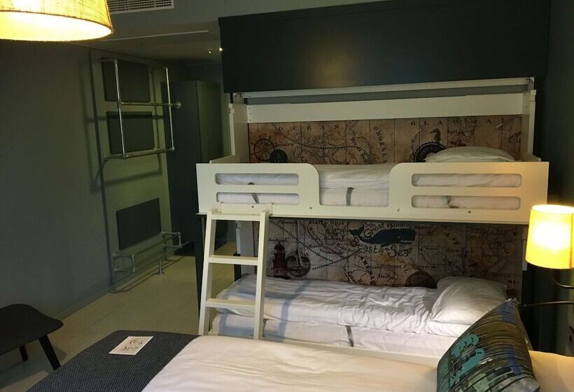 家庭间, Scandic Kristiansand Bystranda
