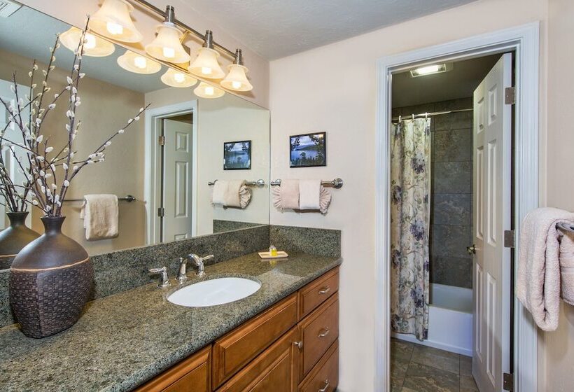 Apartamento 2 Dormitórios, Tahoe Lakeshore Lodge & Spa