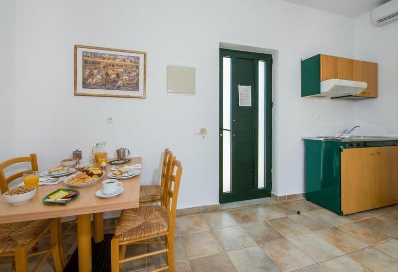 Apartamento 2 Dormitórios, Kambos Village