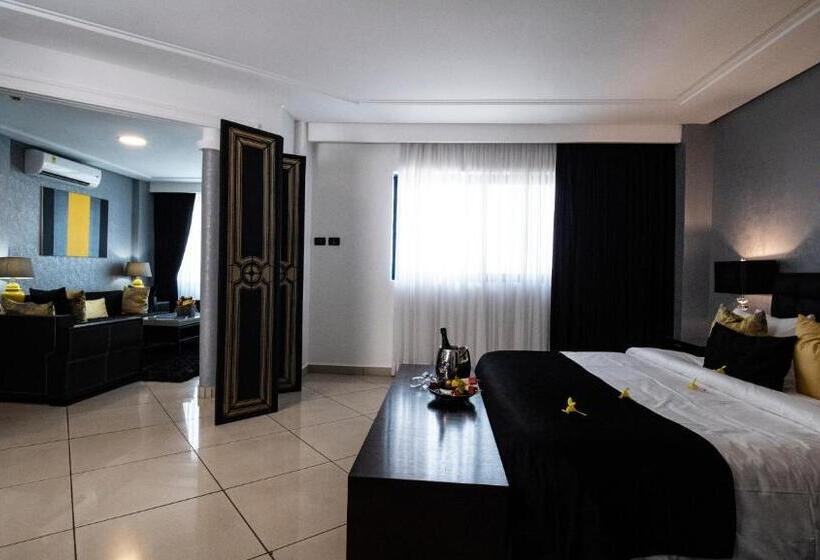 Президентский Люкс, Oak Plaza Hotels East Airport