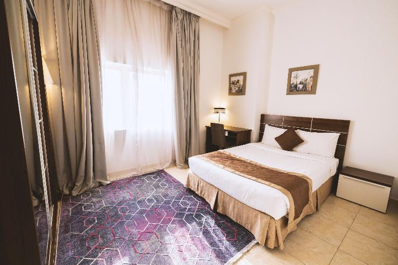3 Bedroom Suite, Magnum Hotel & Suites West Bay