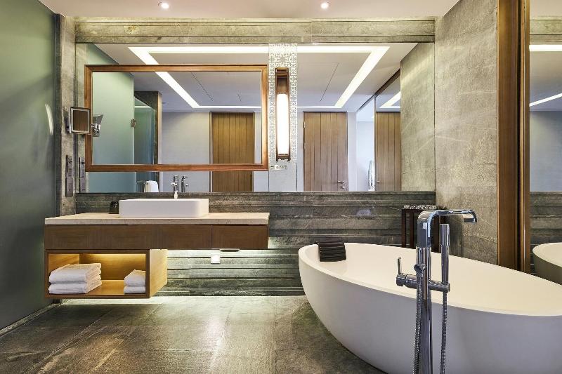 Номер Deluxe Кровать Кинг, The Westin Sanya Haitang Bay Resort