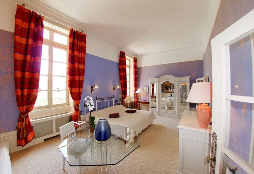 Четырехместный Номер Superior, Château De Nieuil