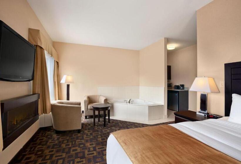 Люкс Deluxe Кровать Кинг, Days Inn & Suites By Wyndham Winnipeg Airport Manitoba