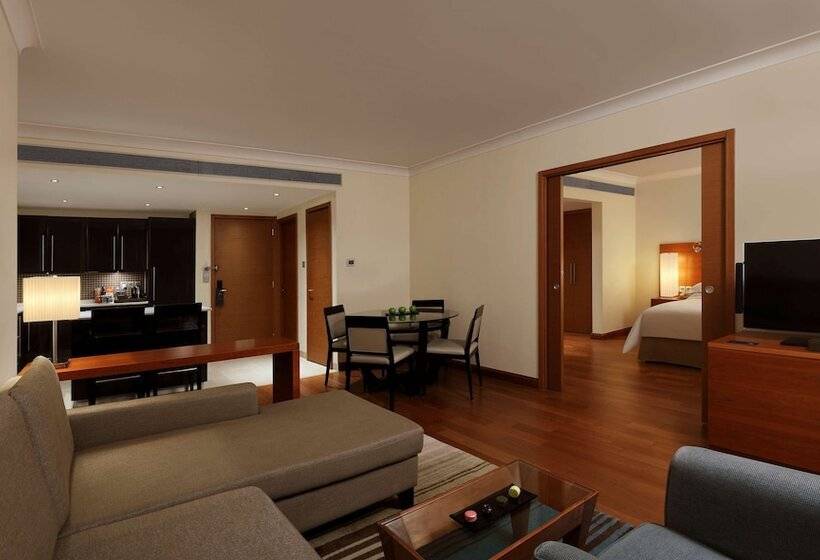 2 베드룸 디럭스 스위트, Hilton Bangalore Embassy Golflinks