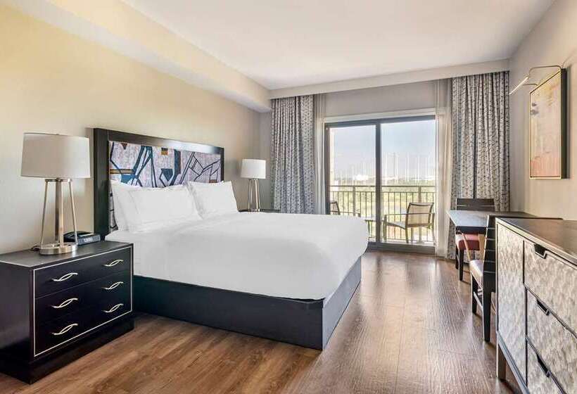 스탠다드 룸 킹사이즈 침대, Hilton Bangalore Embassy Golflinks