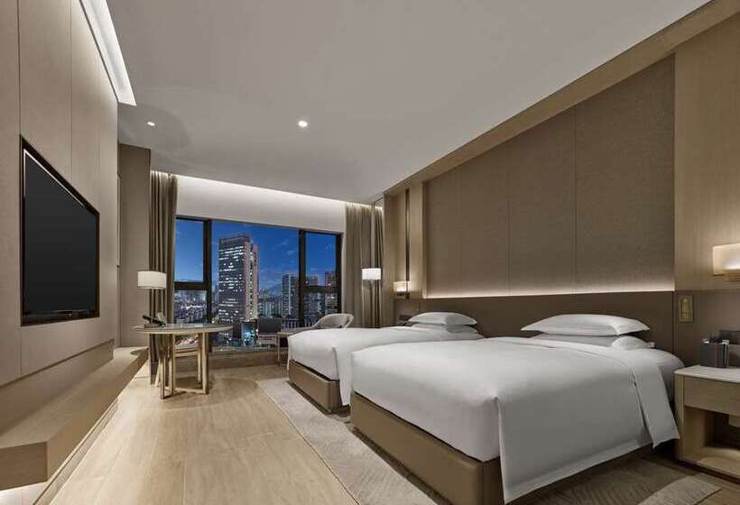 스탠다드 룸, Hilton Bangalore Embassy Golflinks
