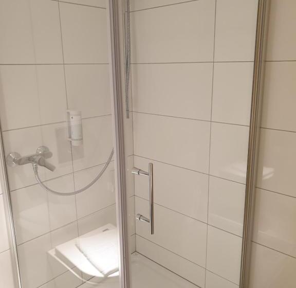 اتاق عادی, Waldblick Bsr Mit Kostenlose Bonuskarten Für Schifffahrten, Thermen, Museen Ab 2 Nächte