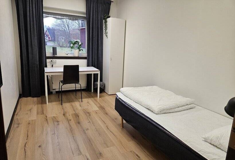 Quarto Estandar Individual Banheiro Compartilhado, Saxvikens Vandrarhem