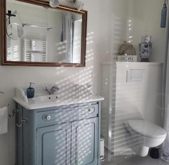 Номер Стандарт, Balthazar Iphofen, Ohne Frühstück, Nähe Knauf Gips Kg Und Connekt, No Waste, Nachhaltig, Familiär, N