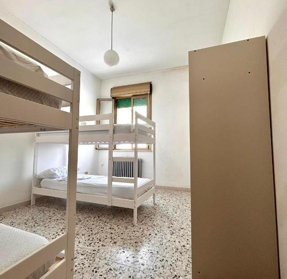 Кровать в Общей Комнате, Ostello E Camere Private Prima Luce Foresteria