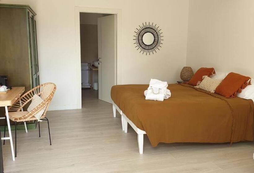Номер Superior Вид на Сад, Villa Morro Suites