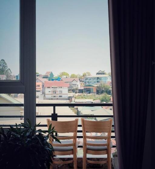 Quarto Deluxe com Sacada, Raon Villa   Stay 24h