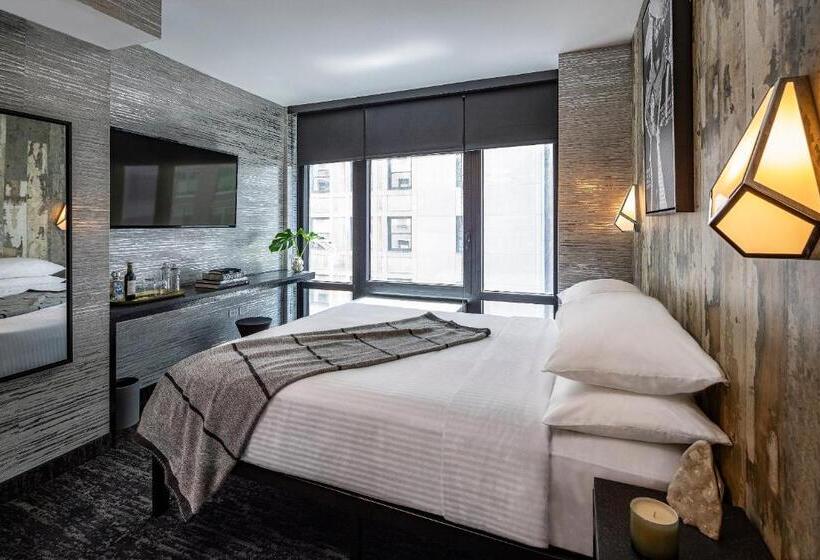 اتاق سوپریور برای معلولان, The Fidi