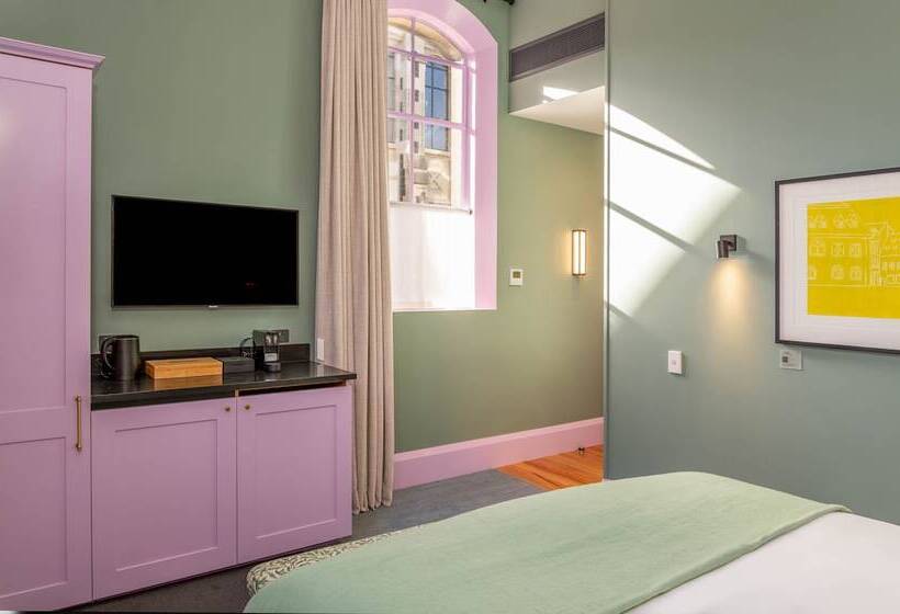 デラックスルーム, The Observatory Hotel Christchurch