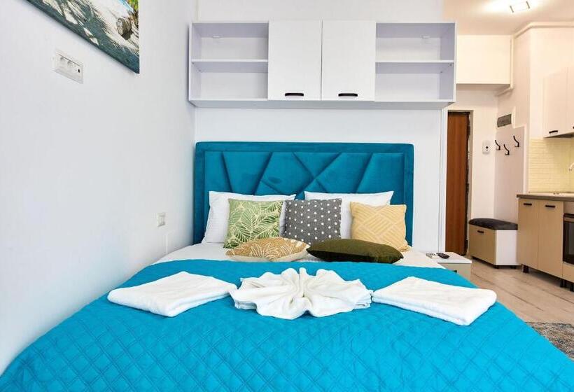 Studio Deluxe, Apartamente 2 Tomis Villa