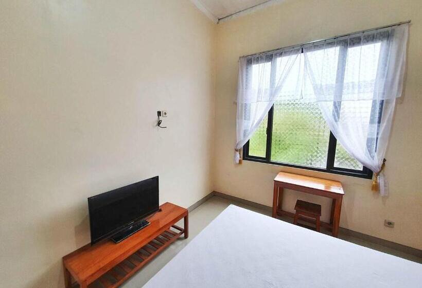이코노미 룸, Griya Shinta Syariah Solo Mitra Reddoorz