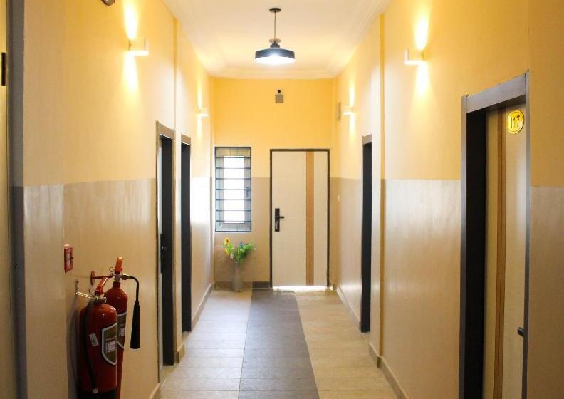 Люкс с Балконом, High Level Apartment