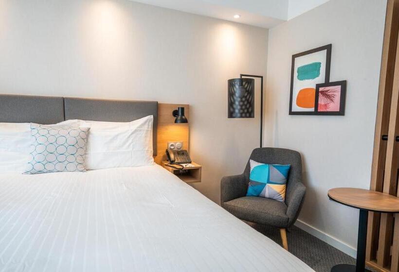 Номер Стандарт, Holiday Inn   Bordeaux Merignac, An Ihg