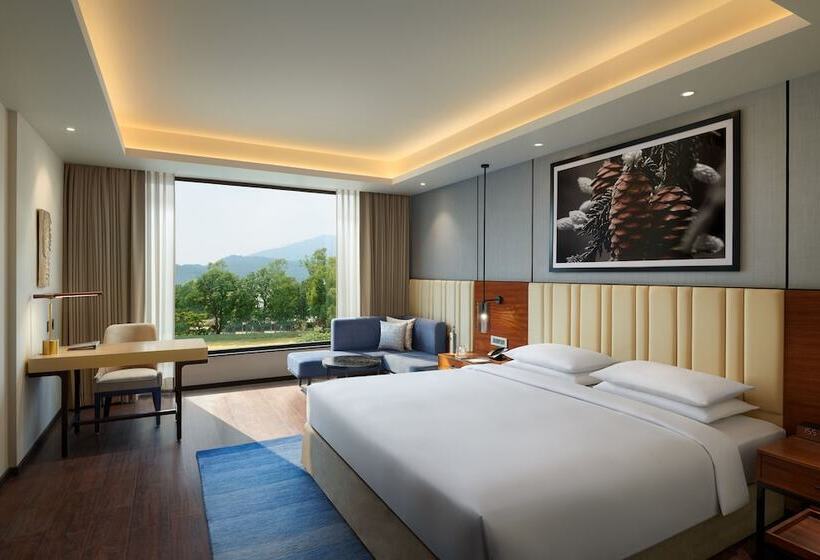 俱乐部房间, Hyatt Regency Dehradun Resort And Spa
