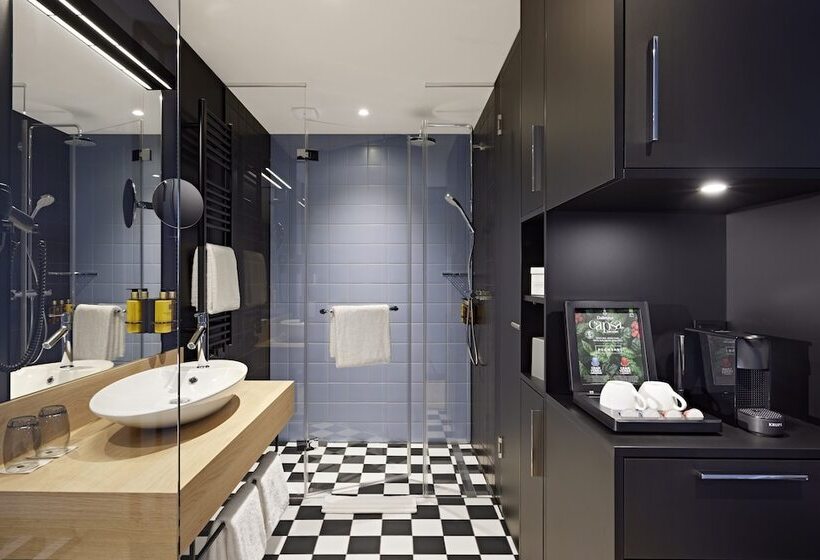 Quarto Superior, Légère Hotel Erfurt