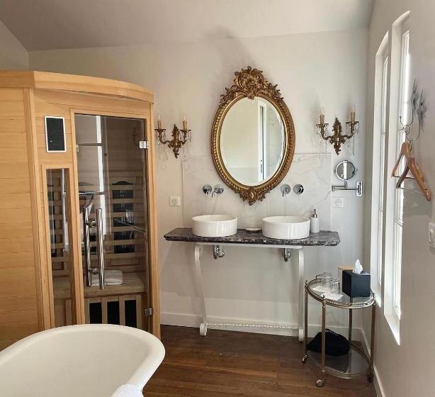 Suite com Varanda, Château Le Fresne