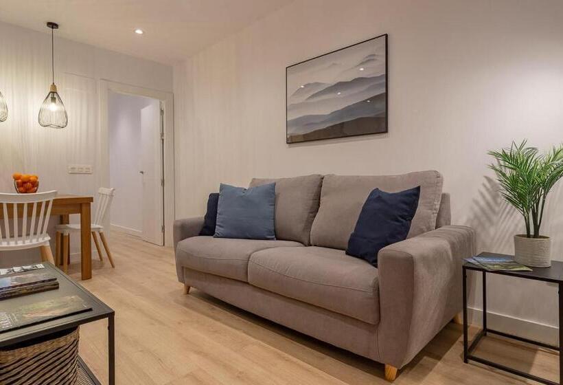 חדר סטנדרט חדר אמבטיה משותף, Room4you Oviedo By Asturias Holidays