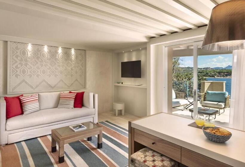 سوییت با چشم‌انداز دریا, 7pines Resort Sardinia   A Destination By Hyatt