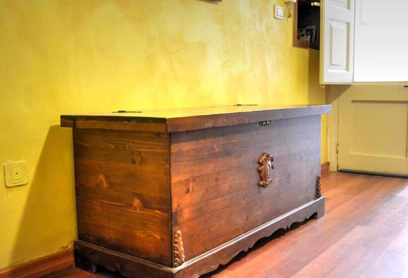 اتاق استاندارد سه نفره, B&b La Corte Lecce