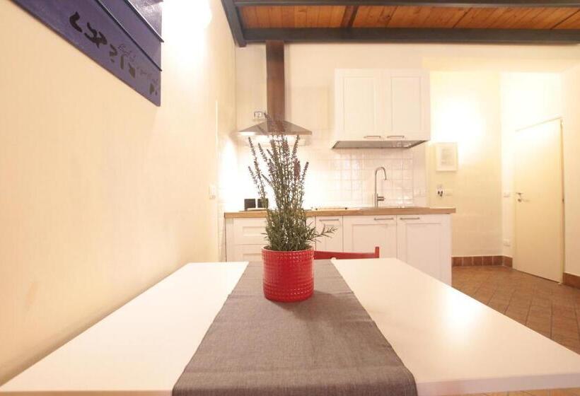 سوییت لوکس, Amenano Apartments