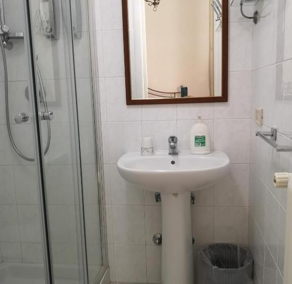 Quarto Triplo Estandar, B&b Palazzo Antonelli