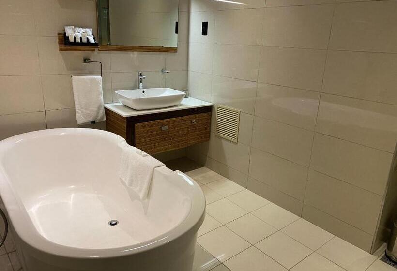Президентский Люкс, Coastlands Umhlanga Hotel And Convention Centre