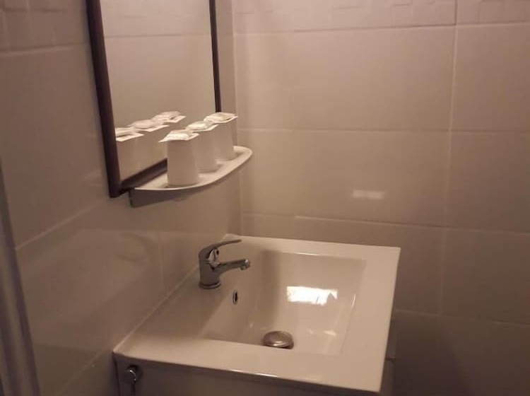 Номер Стандарт, Chalet Saint Louis