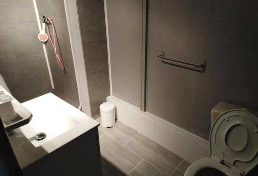 Четырехместный Номер Стандарт, Chalet Saint Louis