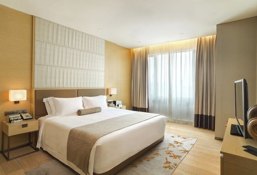 Люкс Повышенной Комфортности, Fraser Suites Guangzhou