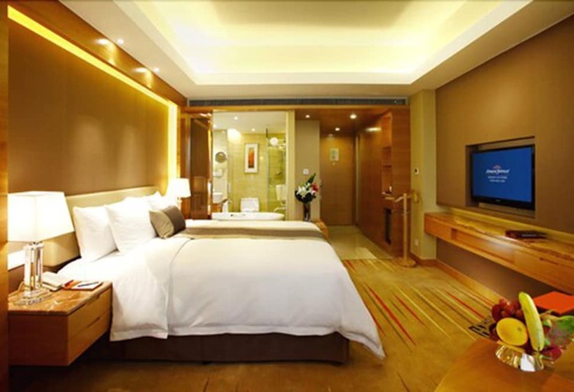 Номер Deluxe, Howard Johnson Sunshine Plaza Ningbo