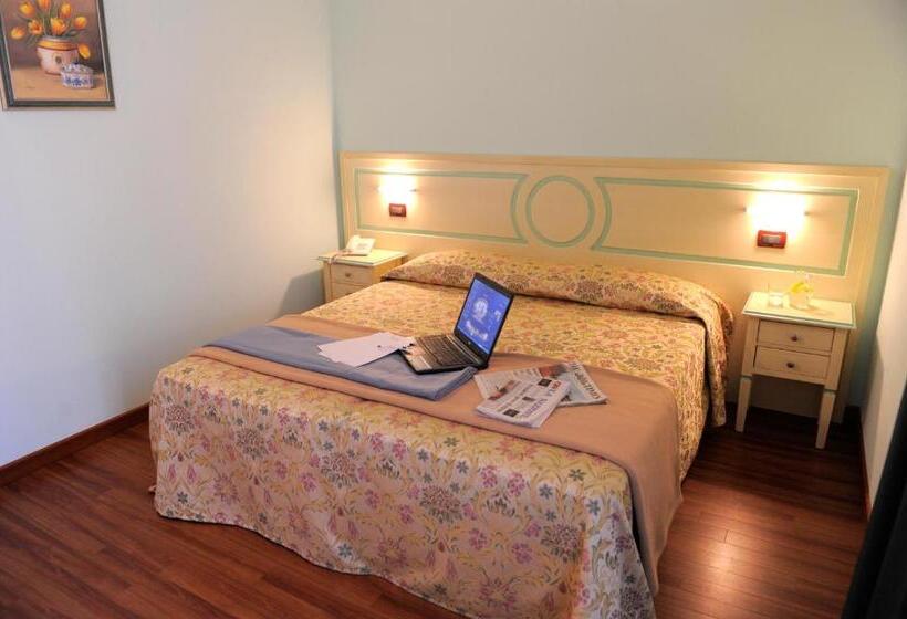 اتاق استاندارد, Plazza