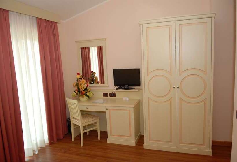 اتاق استاندارد, Plazza