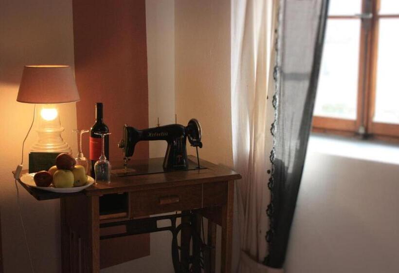 اتاق استاندارد با سرویس بهداشتی مشترک, Affittacamere Casa Archi