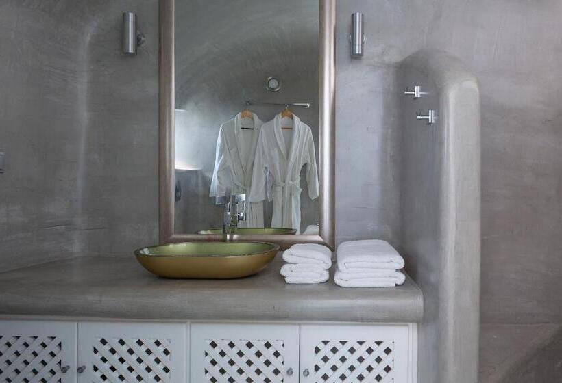 سوییت جونیور, Pegasus Spa