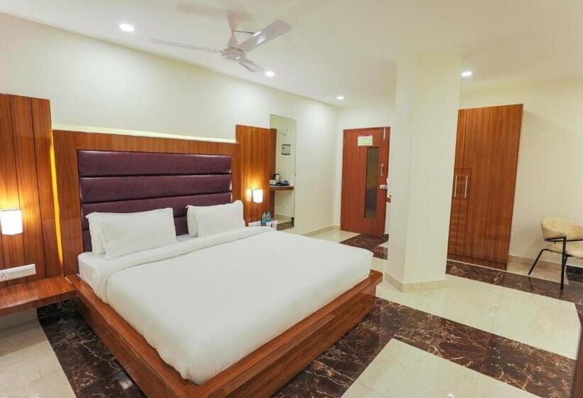 패밀리 룸, Regenta Resort Madhuganga Ukhimath