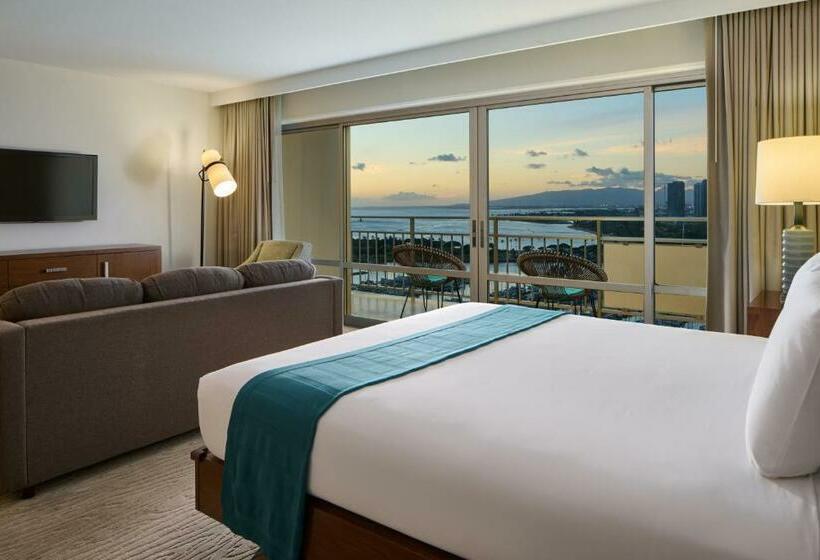 سوییت جونیور لوکس با چشم‌انداز دریا, Ilikai Hotel & Luxury Suites