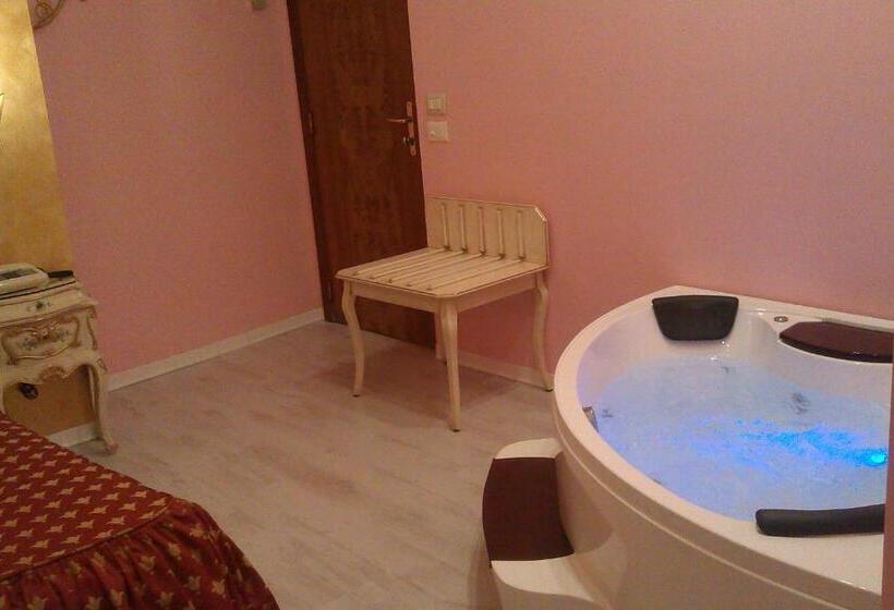 Suite with lake view, Garda Sol Spa Hotel & Appartamenti