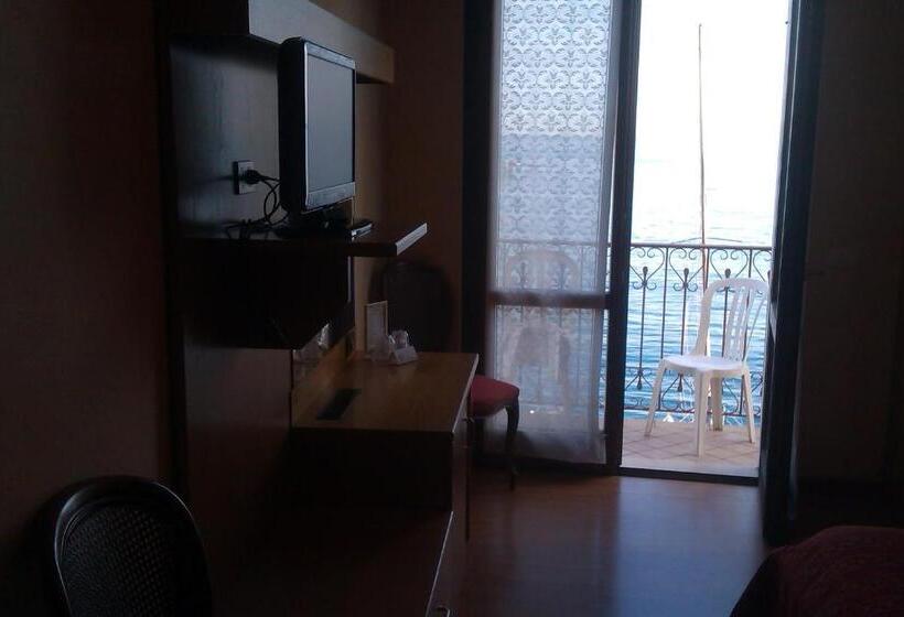اتاق استاندارد با چشم‌انداز دریاچه, Garda Sol Spa Hotel & Appartamenti