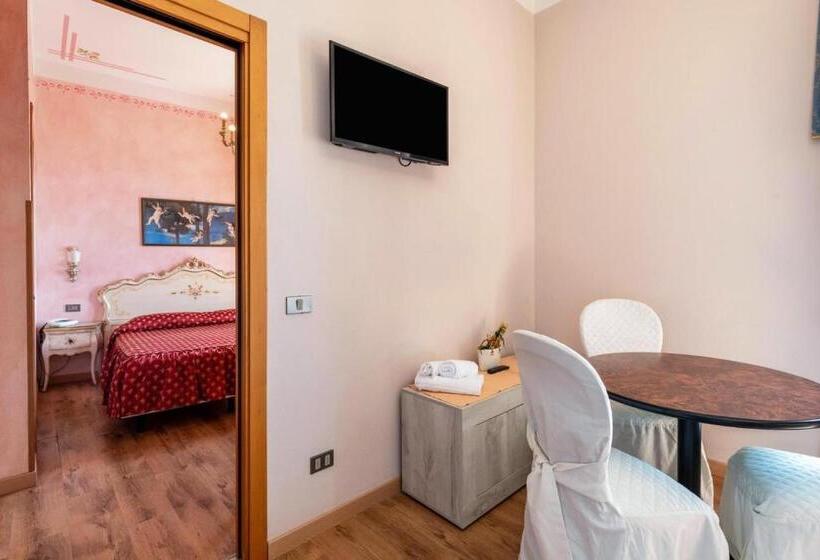 سوییت جونیور با چشم‌انداز دریاچه, Garda Sol Spa Hotel & Appartamenti