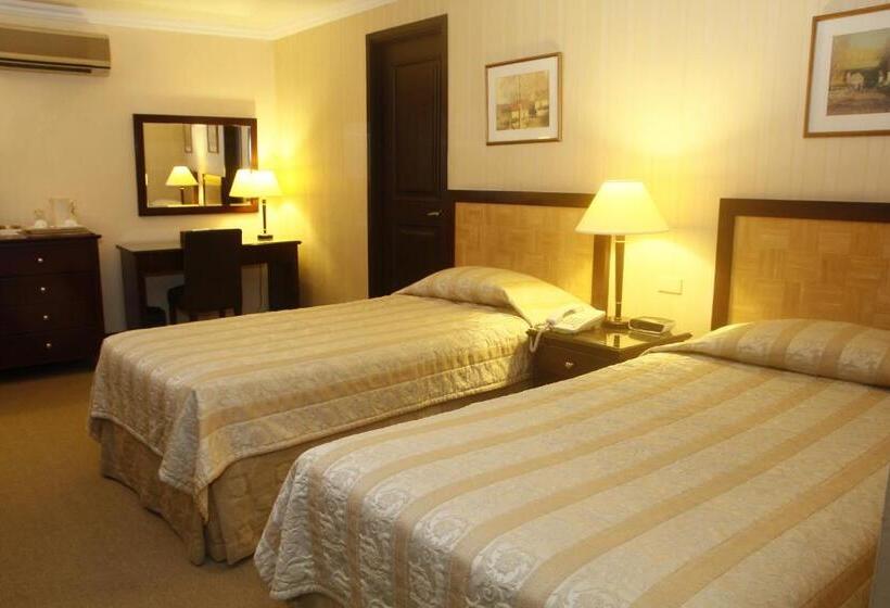 수피리어 룸, Herald Suites Solana