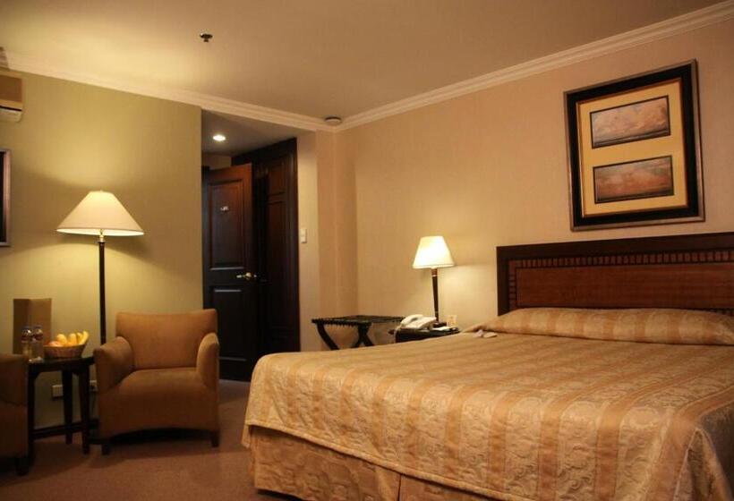 주니어 스위트, Herald Suites Solana
