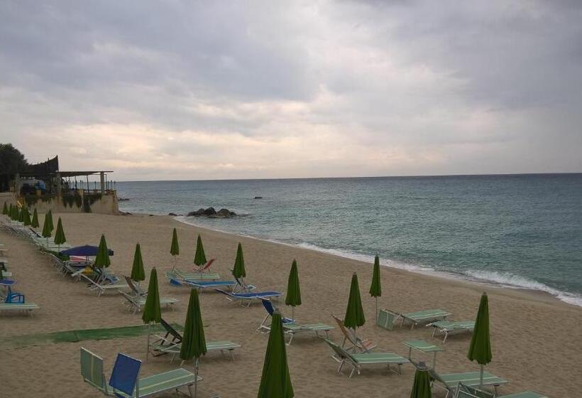 Студия Стандарт, Villaggio Athragon
